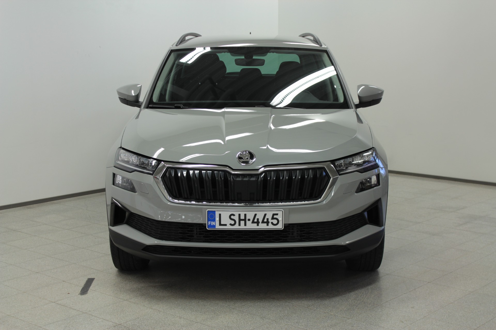 Skoda Karoq 1.5 TSI Ambition DSG Autom. 2023, bild 3/21