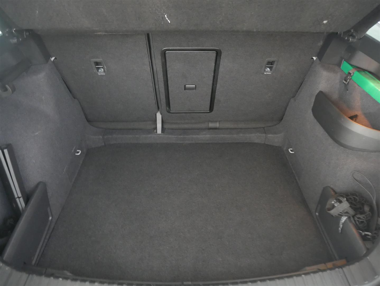 Skoda Karoq 1.5 TSI Ambition DSG Autom. 2023, kuva 5/19