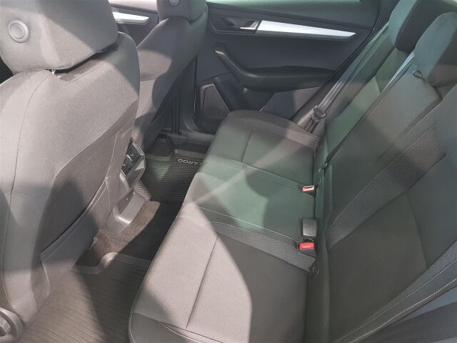 Skoda Karoq 2023 1,5 TSI Ambition DSG Autom.