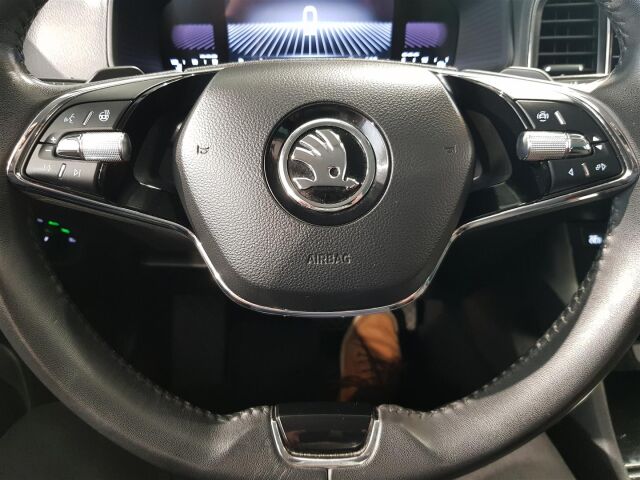 Skoda Karoq 2023 1,5 TSI Ambition DSG Autom.