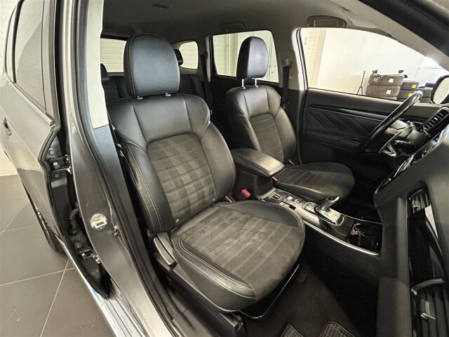 Mitsubishi Outlander PHEV 2019 Intense 4WD 5P