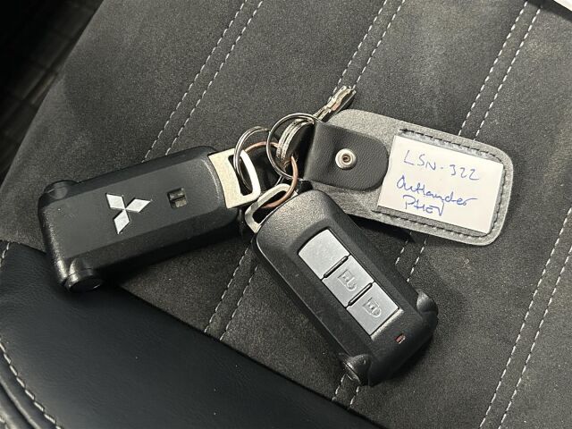 Mitsubishi Outlander PHEV 2019 Intense 4WD 5P