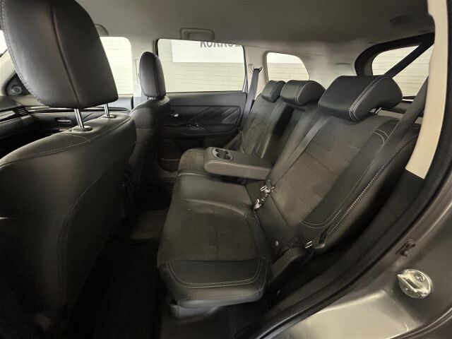 Mitsubishi Outlander PHEV 2019 Intense 4WD 5P