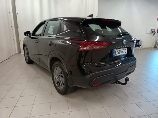 Nissan Qashqai 2023 MHEV 140 6M/T 2WD Acenta