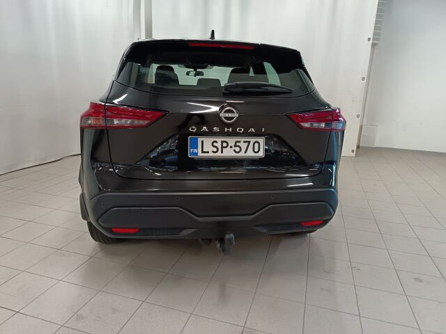 Nissan Qashqai 2023 MHEV 140 6M/T 2WD Acenta