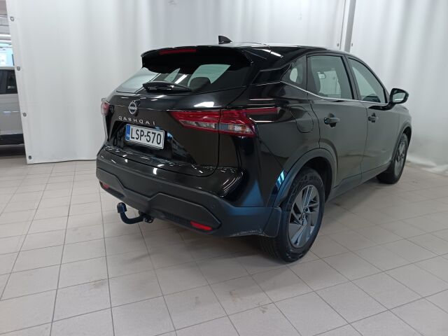 Nissan Qashqai 2023 MHEV 140 6M/T 2WD Acenta