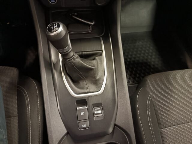 Nissan Qashqai 2023 MHEV 140 6M/T 2WD Acenta