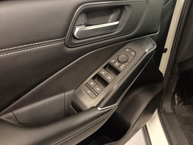 Nissan Qashqai 2023 MHEV 158 Xtronic 2WD N-Connecta 12.3" TFT MY23