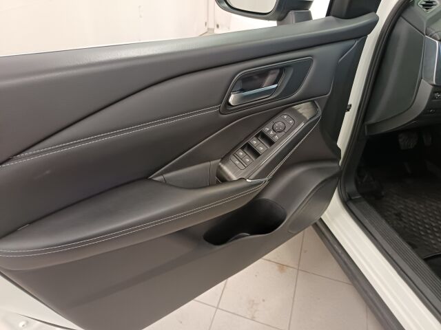 Nissan Qashqai 2023 MHEV 158 Xtronic 2WD N-Connecta 12.3" TFT MY23