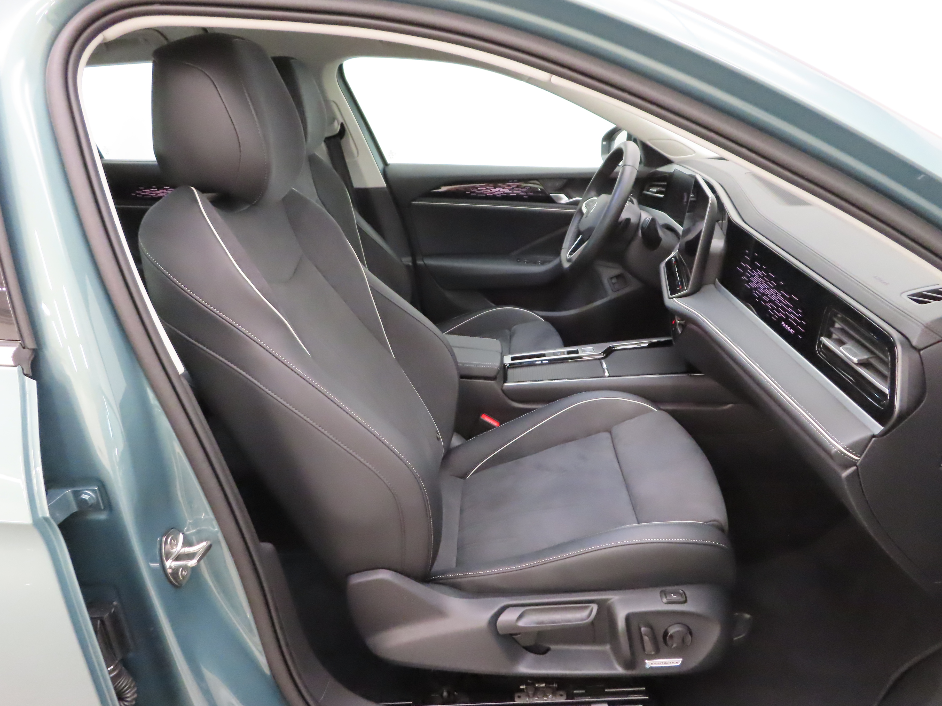 Volkswagen Passat 2025, kuva 7/11