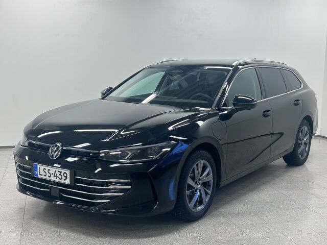 Volkswagen Passat 2025 Variant Elegance Business eHybrid 200 kW DSG-automaatti