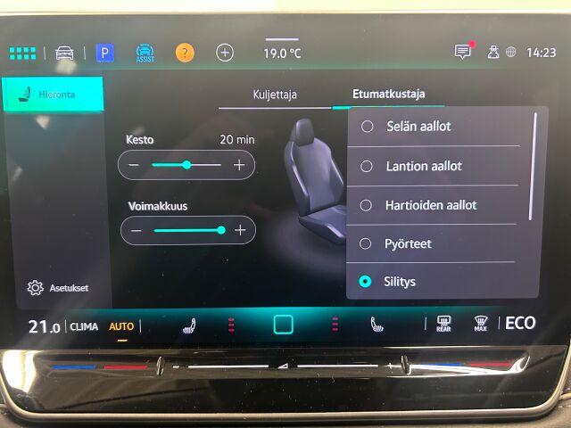 VOLKSWAGEN Passat 2025 Variant Elegance eHybrid 200 kW DSG-automaatti. Yhdeltä omistajalta. Vetokoukku