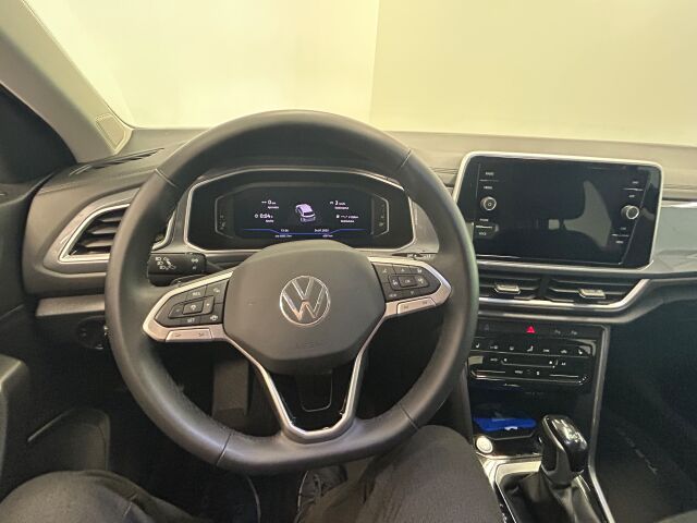 VOLKSWAGEN T-Roc 2024 Style Business 1,5 TSI EVO 110 kW DSG-automaatti. Kuin uusi!