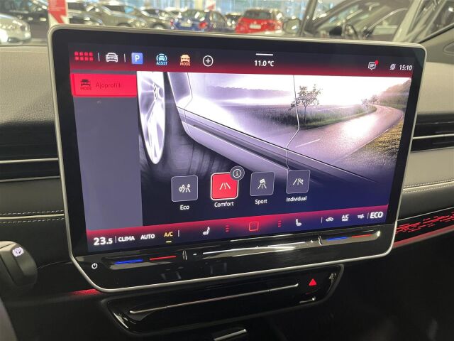 VOLKSWAGEN ID.7 2024 Tourer Pro Elegance 210 kW Akku 77 kWh, 1-omisteinen, vetokoukku, takuu!