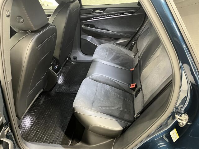 VOLKSWAGEN ID.7 2024 Tourer Pro Elegance 210 kW Akku 77 kWh, 1-omisteinen, vetokoukku, takuu!