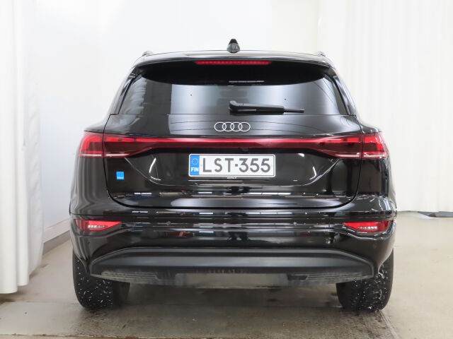 Audi Q6 e-tron 2025 quattro