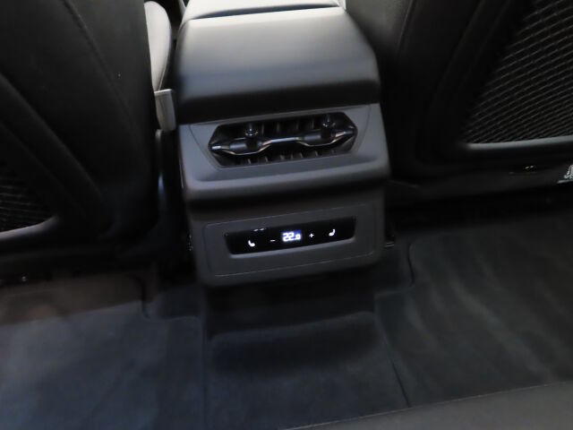 Audi Q6 e-tron 2025 quattro