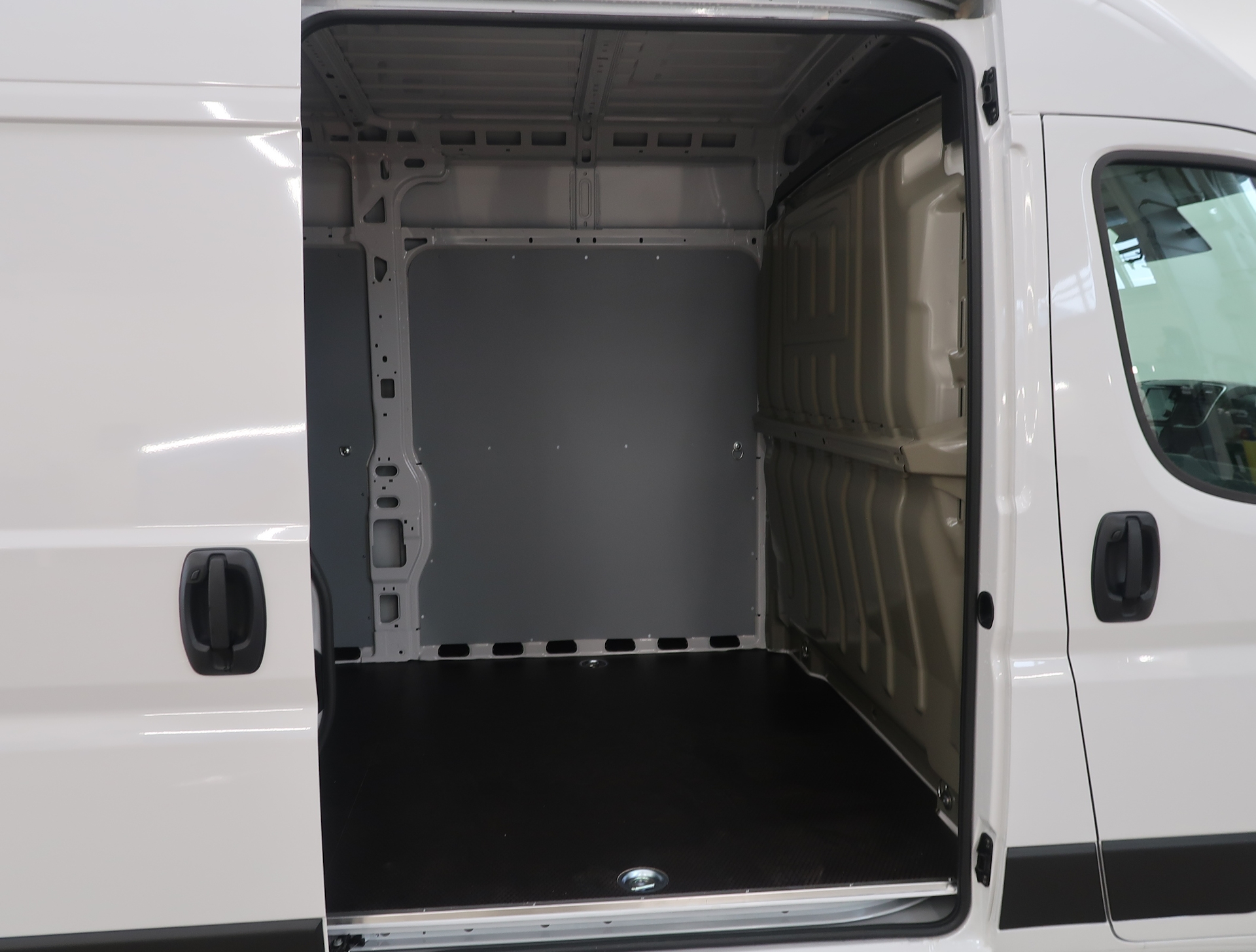 Peugeot Boxer 2025, kuva 8/8