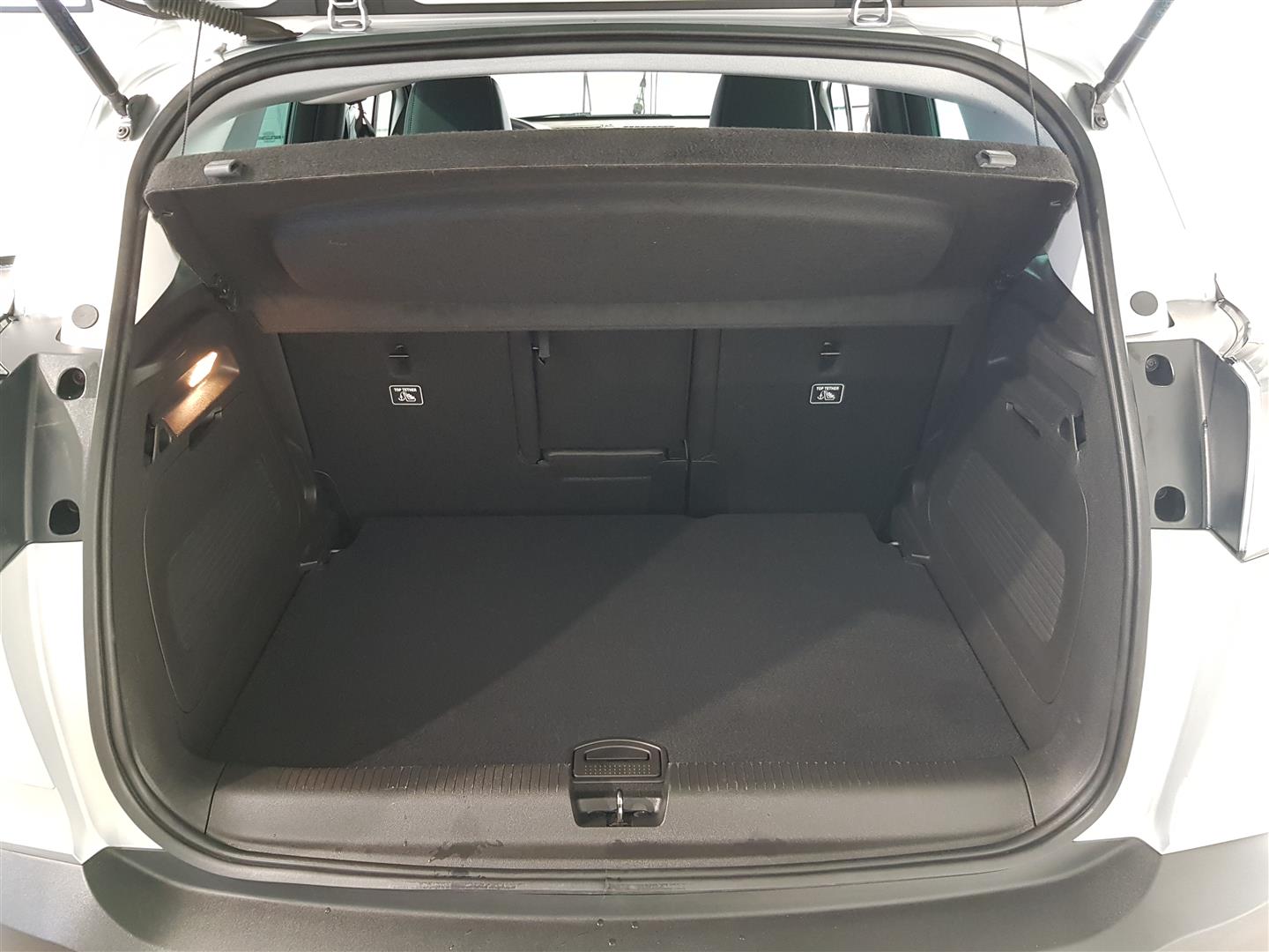 Opel Crossland Elegance 130 A 2024, bild 6/15