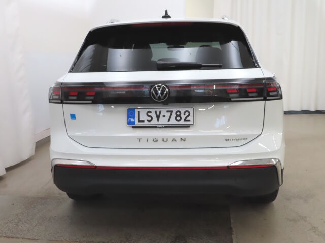 VOLKSWAGEN Tiguan 2024 Elegance Business eHybrid 150 kW DSG-automaatti
