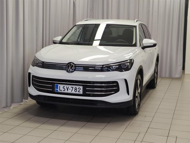 VOLKSWAGEN Tiguan 2024 Elegance Business eHybrid 150 kW DSG-automaatti