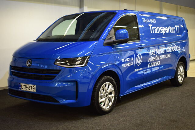 Volkswagen Transporter 2025 Transporter umpipakettiauto 2,0 l TDI 4MOTION 125 kW 8-vaihteinen automaatti  *SIS 2 RENKAAT*