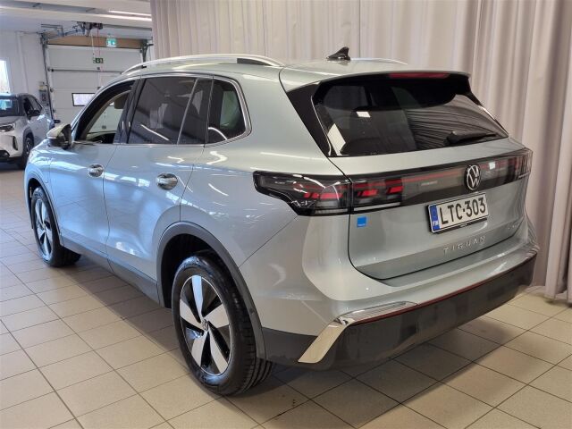 Volkswagen Tiguan 2025 Elegance 75-v Juhlamalli eHybrid 150 kW DSG-automaatti