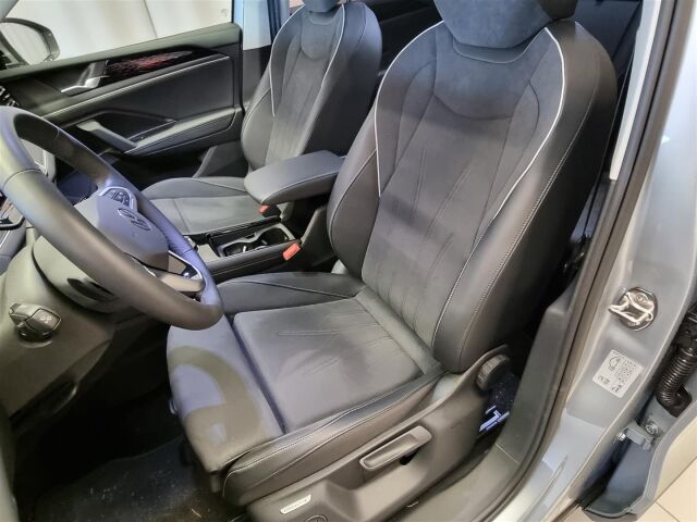 Volkswagen Tiguan 2025 Elegance 75-v Juhlamalli eHybrid 150 kW DSG-automaatti