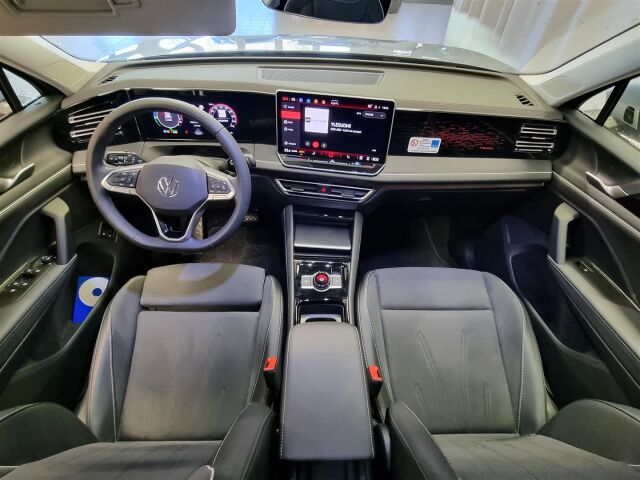 Volkswagen Tiguan 2025 Elegance 75-v Juhlamalli eHybrid 150 kW DSG-automaatti