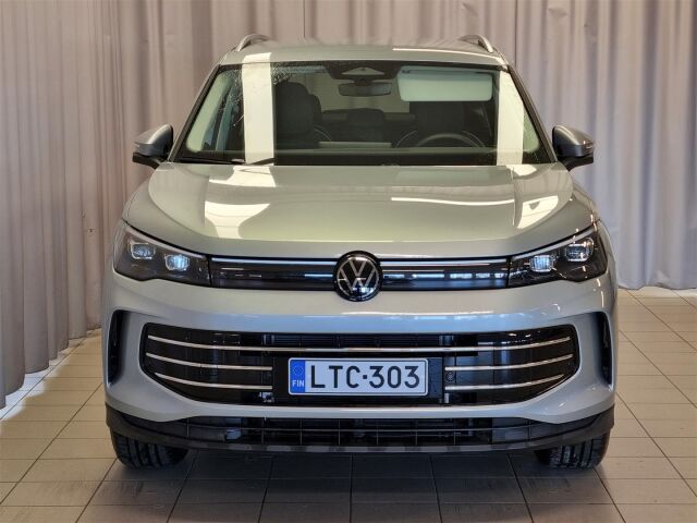 Volkswagen Tiguan 2025 Elegance 75-v Juhlamalli eHybrid 150 kW DSG-automaatti