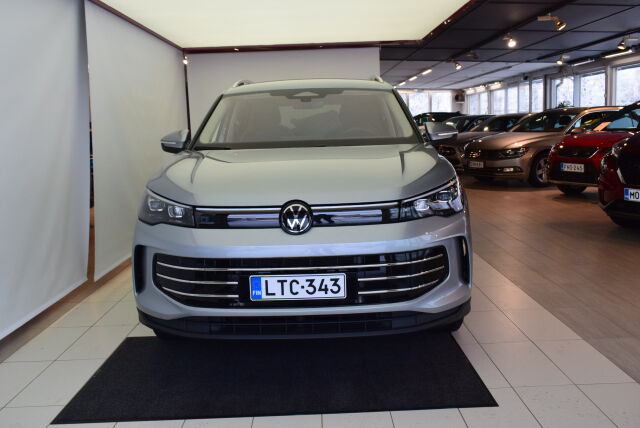 VOLKSWAGEN Tiguan 2025 Elegance Business eHybrid 200 kW DSG-automaatti