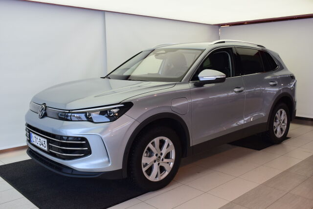 VOLKSWAGEN Tiguan 2025 Elegance Business eHybrid 200 kW DSG-automaatti