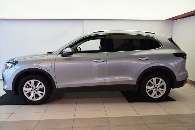 VOLKSWAGEN Tiguan 2025 Elegance Business eHybrid 200 kW DSG-automaatti