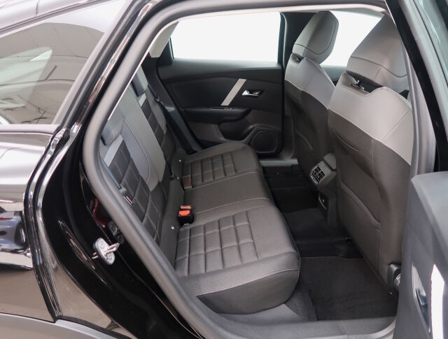 Citroen C4 2025 Plus Hybrid 145 Automaatti *Korko 0,9 + kulut! *Heti toimitukseen!