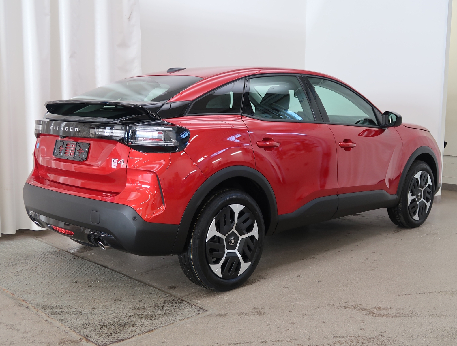 Citroen C4 Plus Hybrid 145 Automaatti 2025, kuva 3/9