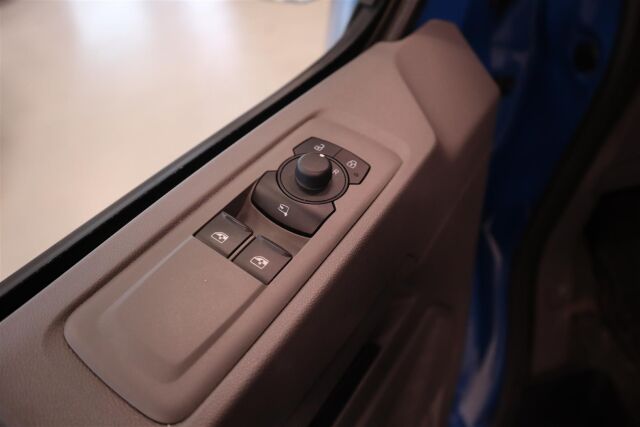 Volkswagen Transporter 2025 umpipakettiauto 2,0 TDI 125 kW 4Motion, Automaatti