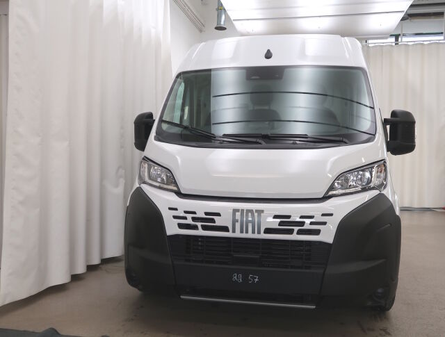 Fiat Ducato 2025 Multijet3 140 L3H2 AT *Täyskäsi varusteet veloituksetta!! Korko 2,99% + kulut!!