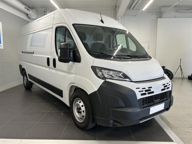 Fiat Ducato 2025 Multijet3 140 L3H2 AT / Uusi automaatti-Ducato heti ajoon! / ALV / Vanerointi / Koukku / 2 x renkaat