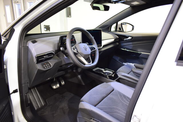 Volkswagen ID.4 2025 Pro 4MOTION Elegance 75-v Juhlamalli 210 kW, akku 77 kWh, Sis. 2 x renkaat, vetokoukku !