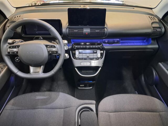 Hyundai INSTER 2025 49 kWh 115 hv In, Roof Pack, Safety Pack, Digital Key, Led Pack, 17" renkailla, V2L.