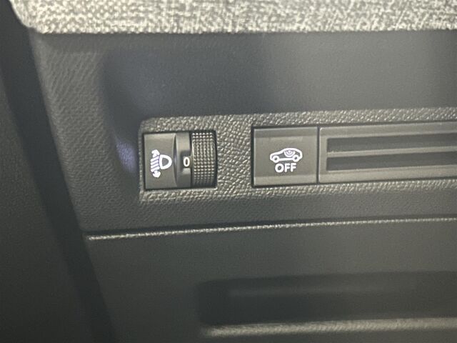 Peugeot 5008 2025 Allure Edition Hybrid 145 Aut. / 7-h / Adapt.vakkari / 360-kamera / Lämm.ohjauspyörä  /