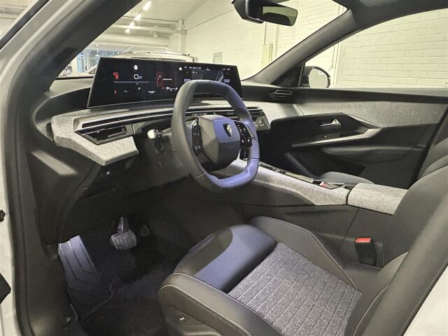 Peugeot 5008 2025 Allure Edition Hybrid 145 Aut. / 7-h / Adapt.vakkari / 360-kamera / Lämm.ohjauspyörä  /