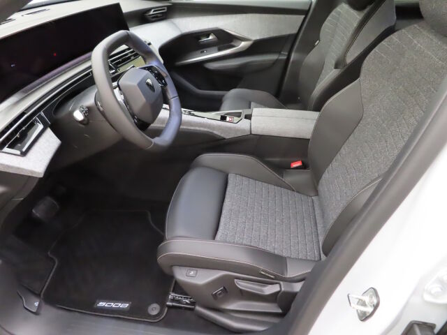 Peugeot 5008 2026 Allure 145 Hybrid Automaatti *Heti toimitukseen!