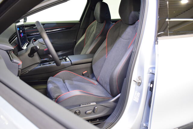 Volkswagen ID.7 2025 Tourer GTX 4MOTION 75-v Juhlamalli 250 kW, akku 86 kWh