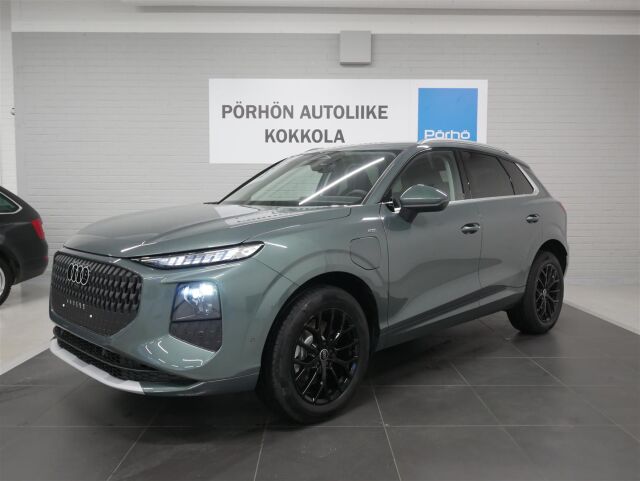 Audi Q3 2026 e-hybrid 200 kW  *** 3 vuoden / 150tkm jatkoturva!***