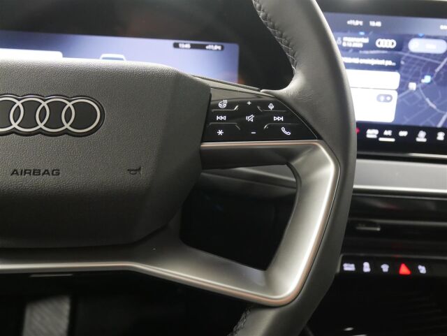 Audi Q3 2026 e-hybrid 200 kW  *** 3 vuoden / 150tkm jatkoturva!***