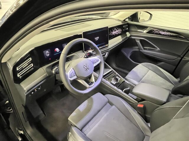 Volkswagen Tiguan 2026 Elegance Business eHybrid 150 kW DSG-automaatti