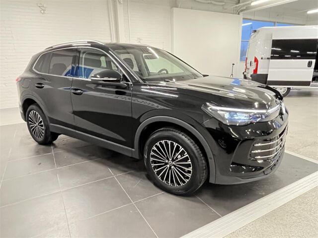 Volkswagen Tiguan 2026 Elegance Business eHybrid 150 kW DSG-automaatti