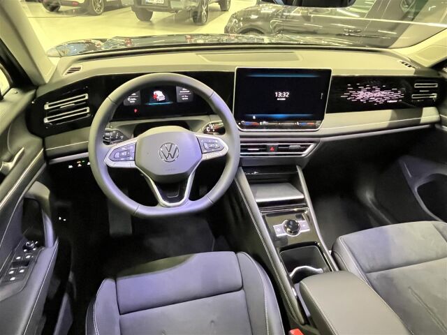 Volkswagen Tiguan 2026 Elegance Business eHybrid 150 kW DSG-automaatti