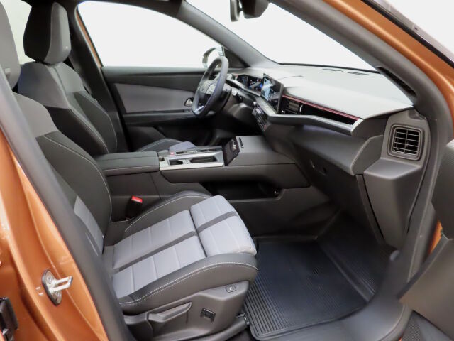 Opel Grandland 2026 Plug-in Hybrid 195 GS Automaatti *Heti toimitukseen *Vetokoukku